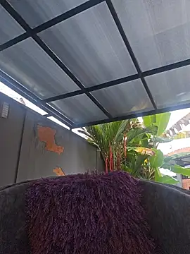 Mavi roouse  online show from 10-25-25, 12:45