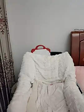 Snapshot of lingling1314 chatting on 10-17-25, 01:14 lingling1314 online show from 10-17-25, 01:14