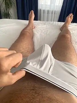 Snapshot of Paolo232 chatting on 09-09-25, 08:58 Paolo232 online show from 09-09-25, 08:58