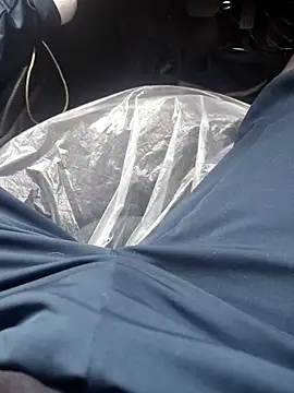 Snapshot of Ravi8879 chatting on 11-25-25, 06:02 Ravi8879 online show from 11-25-25, 06:02