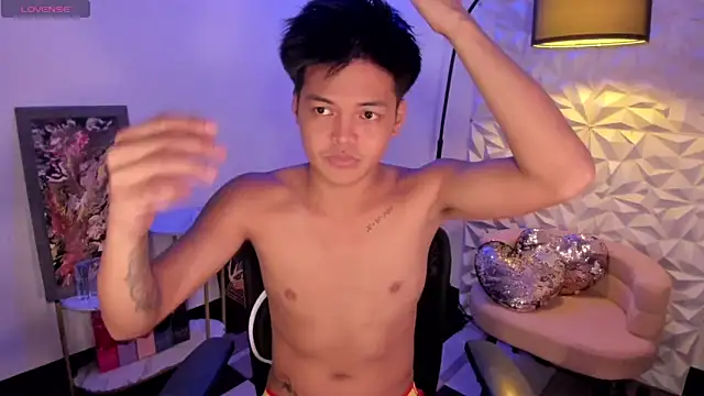 asianhugescott online show from 02-16-26, 11:06