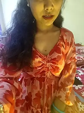 Snapshot of Snaya-baby chatting on 09-18-25, 09:11 Snaya-baby online show from 09-18-25, 09:11