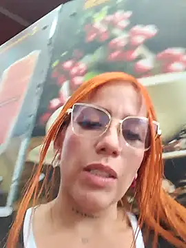 Alis xxx online show from 11-19-25, 08:53