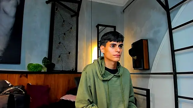 Dani mc1 online show from 10-14-25, 11:33