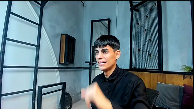 Dani mc1 online show from 11-19-25, 11:32