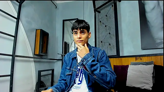 Dani mc1 online show from 11-30-25, 11:58