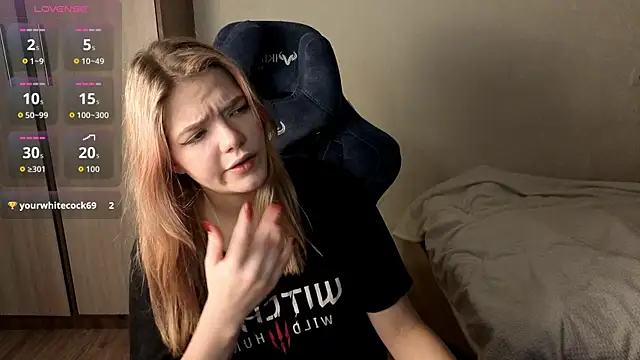 KatanaSVibe online show from 10-30-25, 01:34