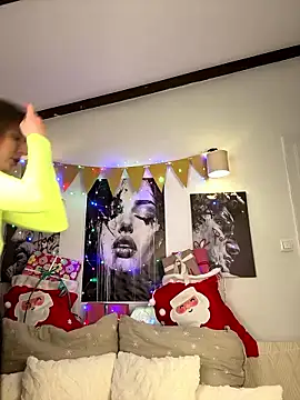 LINA ALL EYES ON YOU online show from 01-13-26, 08:03