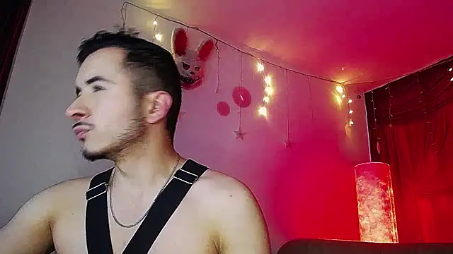 Snapshot of Noha_Lux chatting on 09-11-25, 01:11 Noha Lux online show from 09-11-25, 01:11