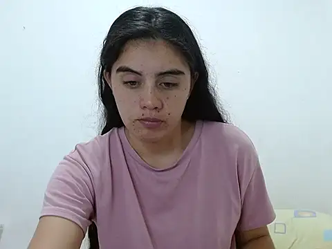 Snapshot of Arieeel_09 chatting on 02-18-26, 05:09 Arieeel 09 online show from 02-18-26, 05:09