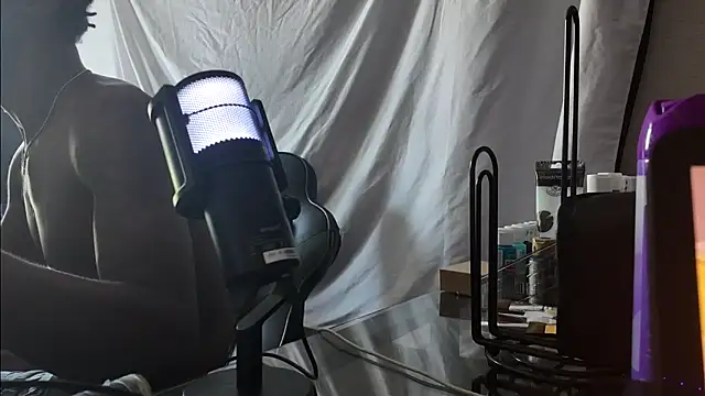 Triggerhappycj100 online show from 04-22-26, 07:04