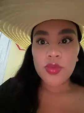 laure torres online show from 03-24-26, 12:37