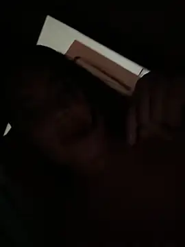 laure torres online show from 04-25-26, 12:57