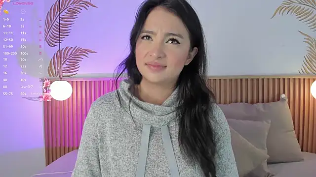 Valleriie  online show from 03-12-26, 04:24