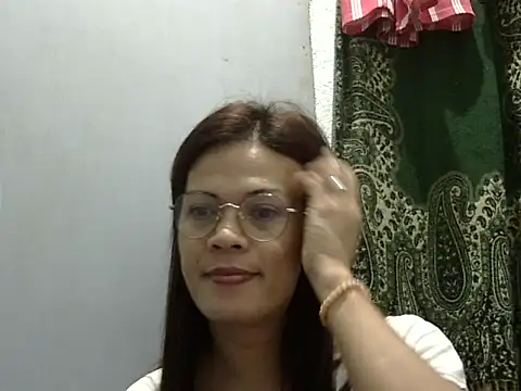 juicycum069 online show from 10-22-25, 10:42