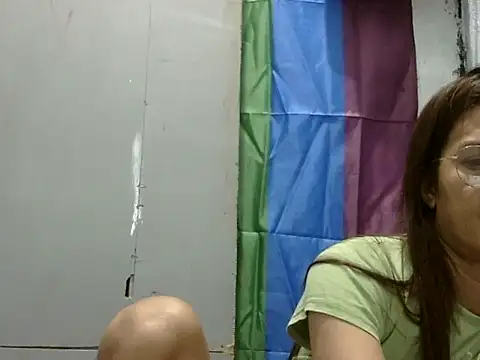 juicycum069 online show from 04-04-26, 12:20