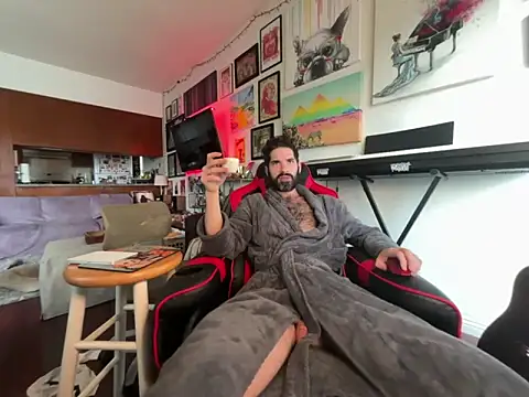 Pupscritch online show from 01-06-26, 05:38