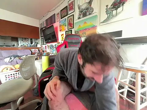 Pupscritch online show from 02-23-26, 03:53