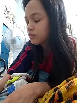 Snapshot of Anny-ly chatting on 10-15-25, 04:01 Anny-ly online show from 10-15-25, 04:01