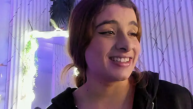 Naomy tay1 online show from 04-25-26, 02:58