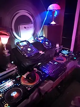 Snapshot of TransFionaLuv chatting on 03-08-26, 08:34 TransFionaLuv online show from 03-08-26, 08:34