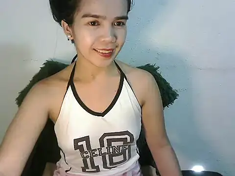 Snapshot of flawless_yue chatting on 02-23-26, 11:29 flawless yue online show from 02-23-26, 11:29