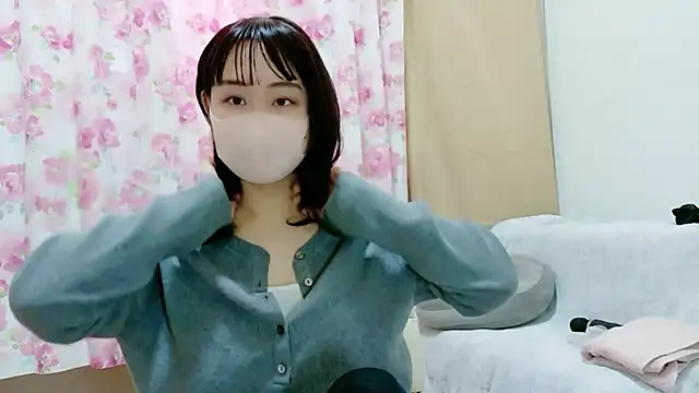 Snapshot of RenaFcup chatting on 02-22-26, 05:08 RenaFcup online show from 02-22-26, 05:08