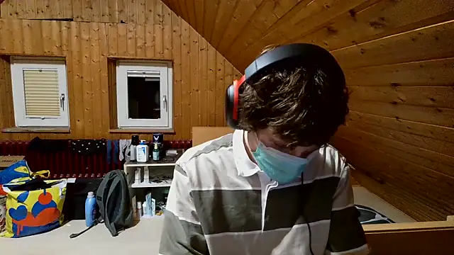 Imagerysin23 online show from 12-22-25, 05:32