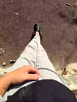 Snapshot of starvingo2002 chatting on 11-01-25, 05:09 starvingo2002 online show from 11-01-25, 05:09