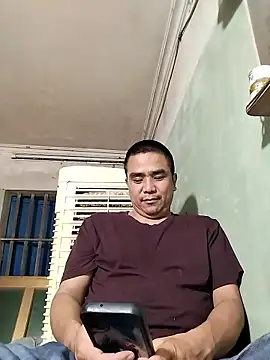 HoangNam20x online show from 10-31-25, 11:44