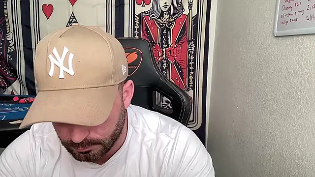 brettmycles28 online show from 02-13-26, 06:37