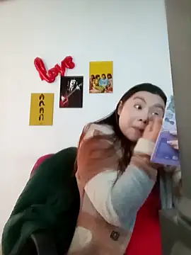 LucyPetit online show from 11-27-25, 01:13