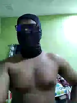 Snapshot of dickfuckerkkk chatting on 10-13-25, 07:36 dickfuckerkkk online show from 10-13-25, 07:36