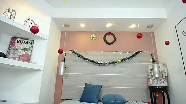 AlexandraCambell online show from 12-21-25, 02:19