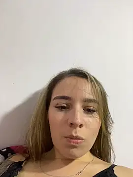 Snapshot of karla-thomsom10 chatting on 09-18-25, 09:06 karla-thomsom10 online show from 09-18-25, 09:06