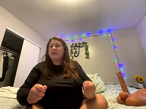 Snapshot of JizzyJazzunleashed chatting on 10-10-25, 08:08 JizzyJazzunleashed online show from 10-10-25, 08:08