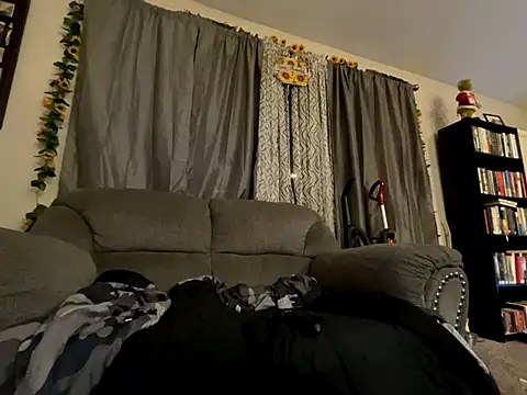 Snapshot of JizzyJazzunleashed chatting on 10-30-25, 04:36 JizzyJazzunleashed online show from 10-30-25, 04:36