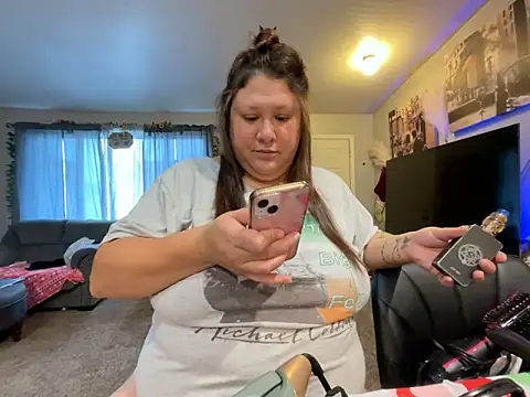 Snapshot of JizzyJazzunleashed chatting on 11-14-25, 04:38 JizzyJazzunleashed online show from 11-14-25, 04:38