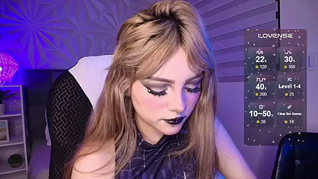 Snapshot of sakuramoss chatting on 06-14-26, 02:24 sakuramoss online show from 06-14-26, 02:24
