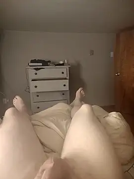 Snapshot of Lavoieya chatting on 09-27-25, 04:39 Lavoieya online show from 09-27-25, 04:39