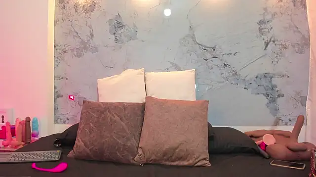 Ambeer red1 online show from 04-24-26, 09:17