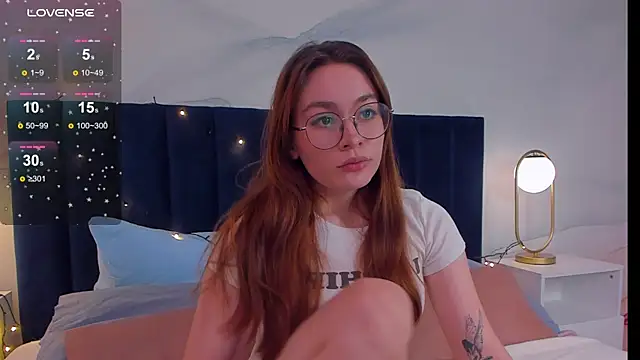 LanaAirlie online show from 10-14-25, 10:16