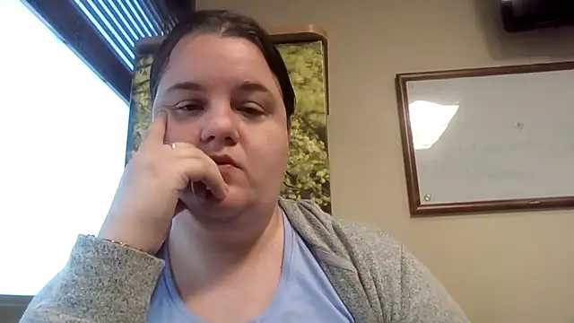 LittleBunny3 online show from 09-12-25, 12:16