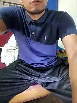 Snapshot of Bosssweet22cm chatting on 11-11-25, 04:51 Bosssweet22cm online show from 11-11-25, 04:51