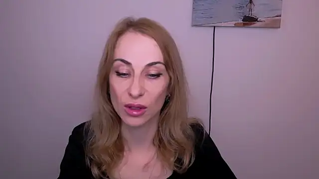 Snapshot of Create_your_own_sun chatting on 10-14-25, 12:50 Create your own sun online show from 10-14-25, 12:50