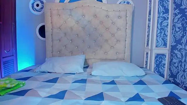 mishell lovely online show from 12-16-25, 11:48