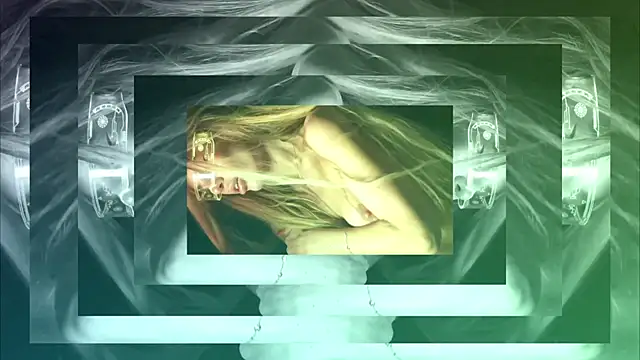 Snapshot of Alvuwkaa chatting on 11-18-25, 07:24 Alvuwkaa online show from 11-18-25, 07:24