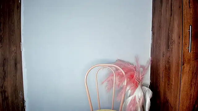 Snapshot of khate_smith chatting on 12-05-25, 04:25 khate smith online show from 12-05-25, 04:25