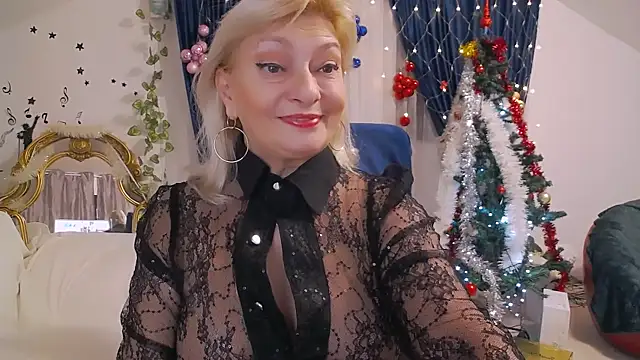 HypnotikCate online show from 12-27-24, 07:24