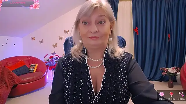 HypnotikCate online show from 02-04-26, 04:13